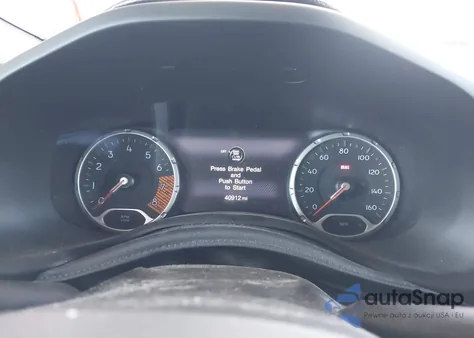 2020 Jeep Renegade North Edition 4X4 z USA, uszkodzony, nr VIN ZACNJBAB6LPL49125